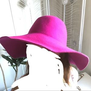 Pink Wide Felt Hat 💓 70s Hippie Halloween Costume